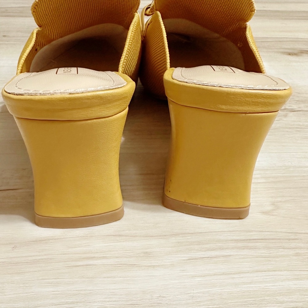 Newbella Mousse‎ Fit Pointed Toe Heels Size 8 - Picture 5 of 8